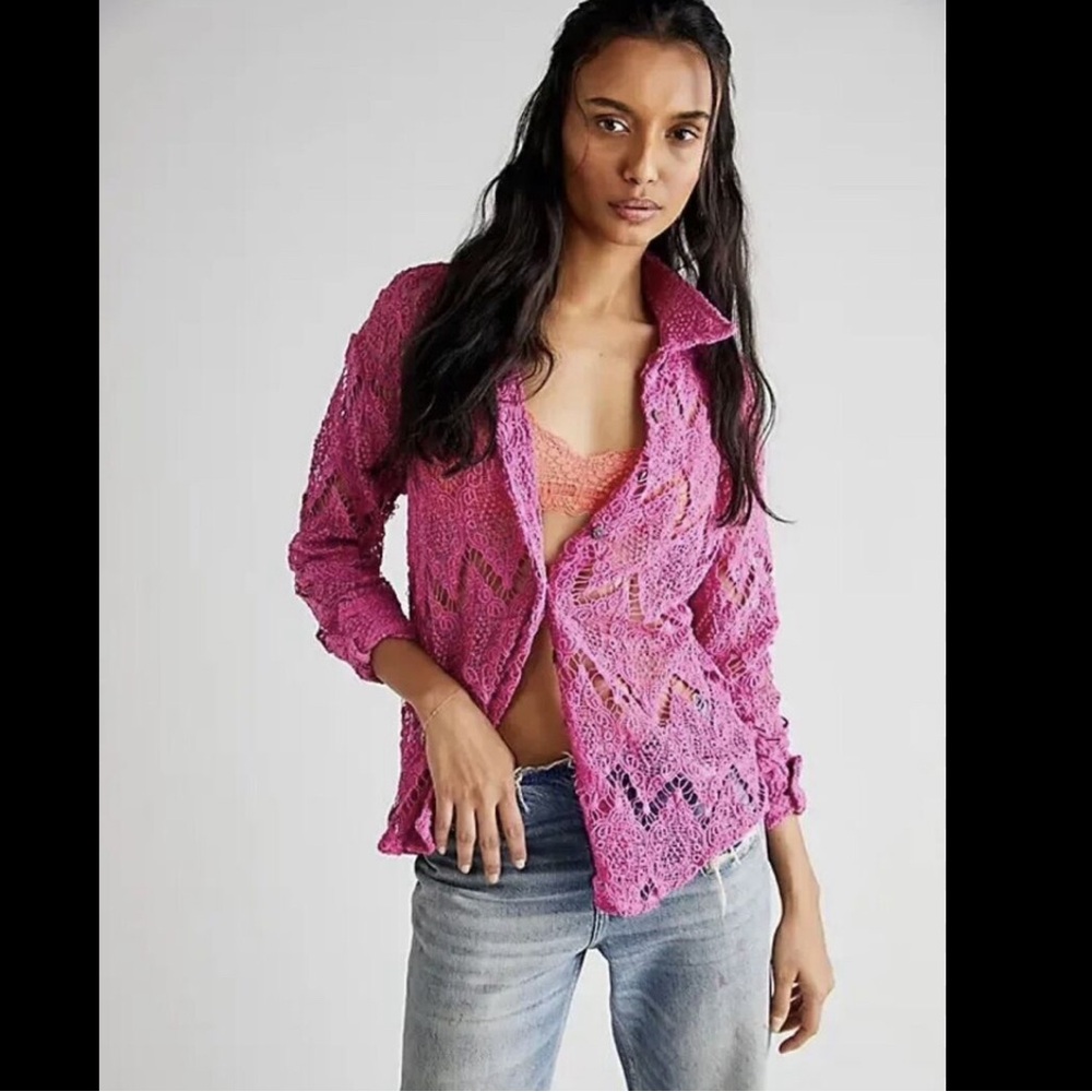 Free People Until Sundown Shirt Cover-Up Small Gin Fizz Pink Crochet NWT💕